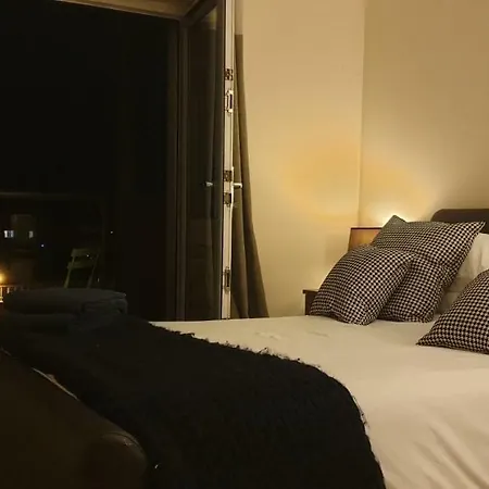 Penthouse Marina Бристоль